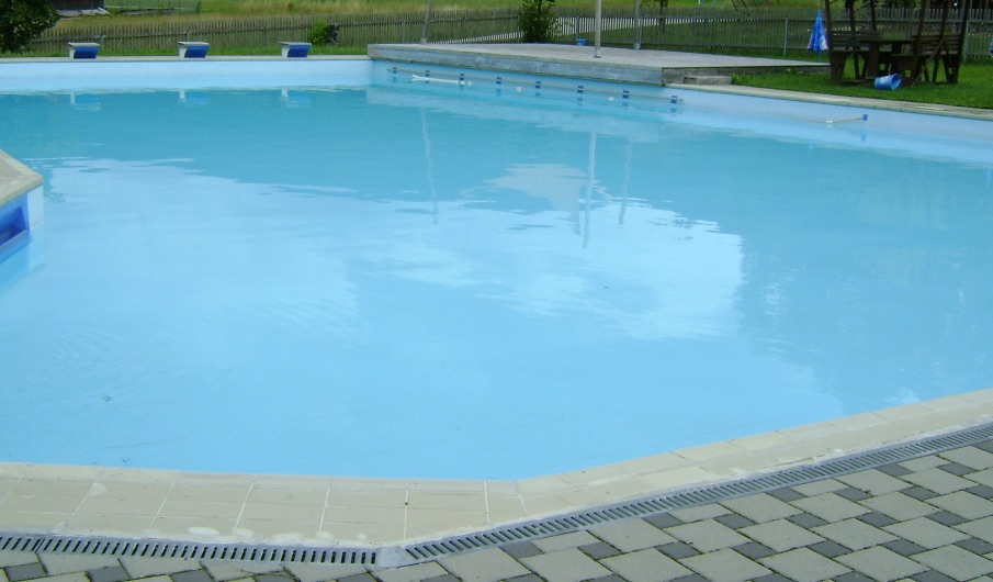Das renovierte Schwimmbad